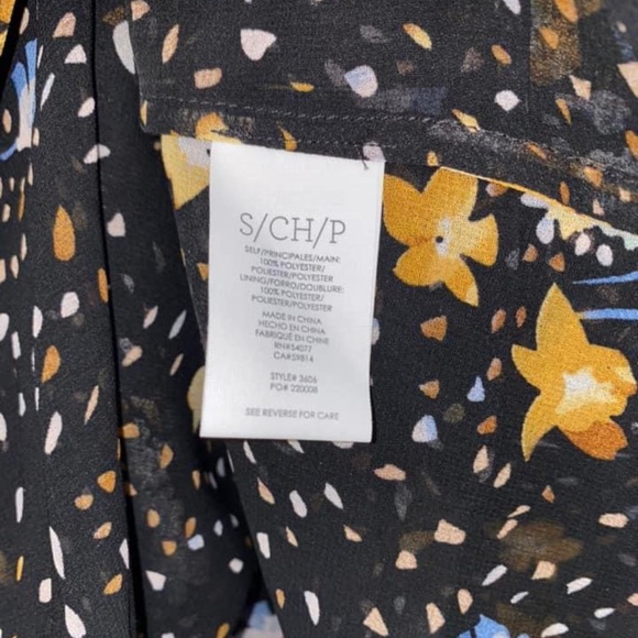 CAbi #3606 Cluster Cami Floral Adjustable Strap Sleeveless Top Black Women's S - Picture 5 of 5